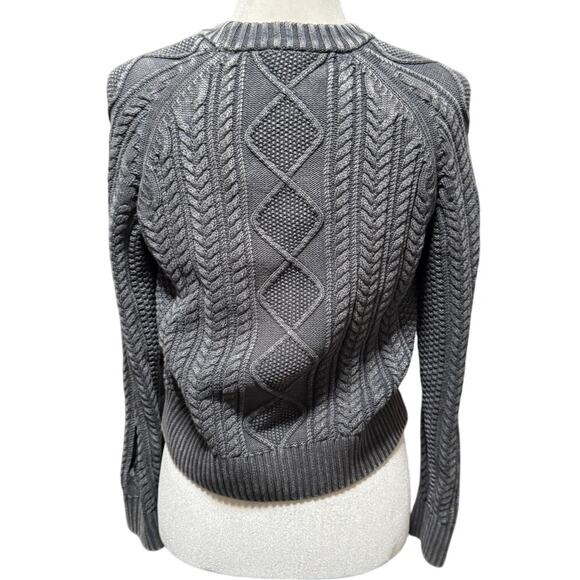 Faherty Organic Cotton Cable Knit Crewneck Sweater – Gray(Phantom) – Size Small - Picture 4 of 8